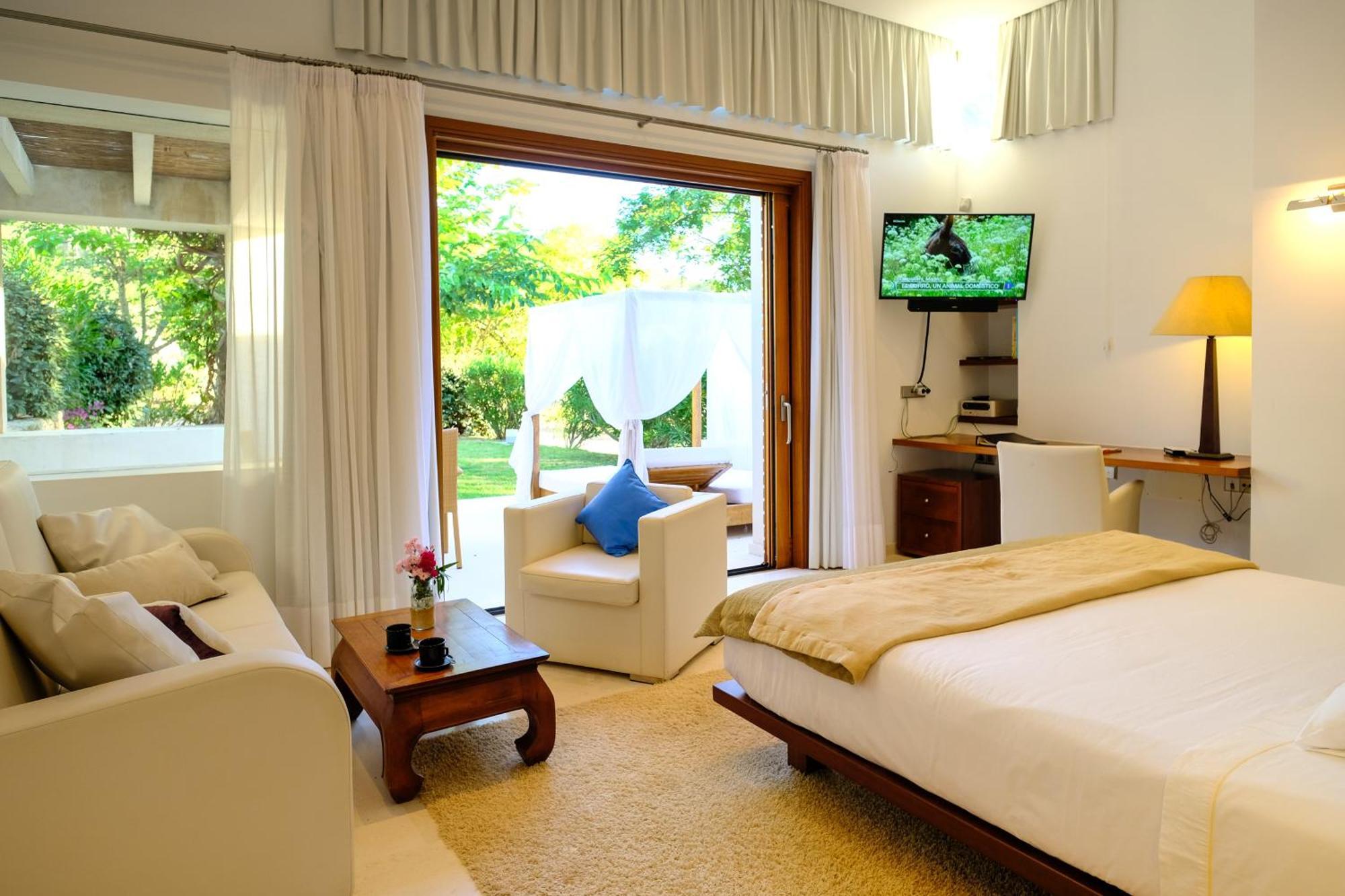 Can Lluc Boutique Hotel & Luxury Villas Làng Sant Rafael de Sa Creu Ngoại thất bức ảnh